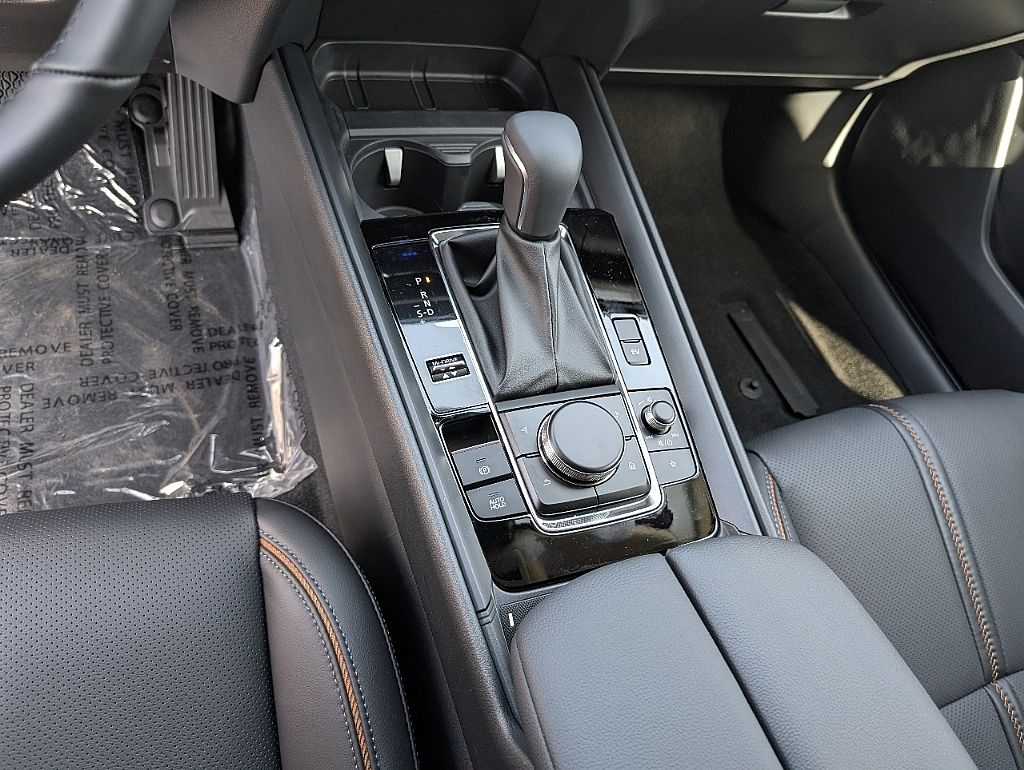 2025 Mazda CX-50 Premium Plus photo 24