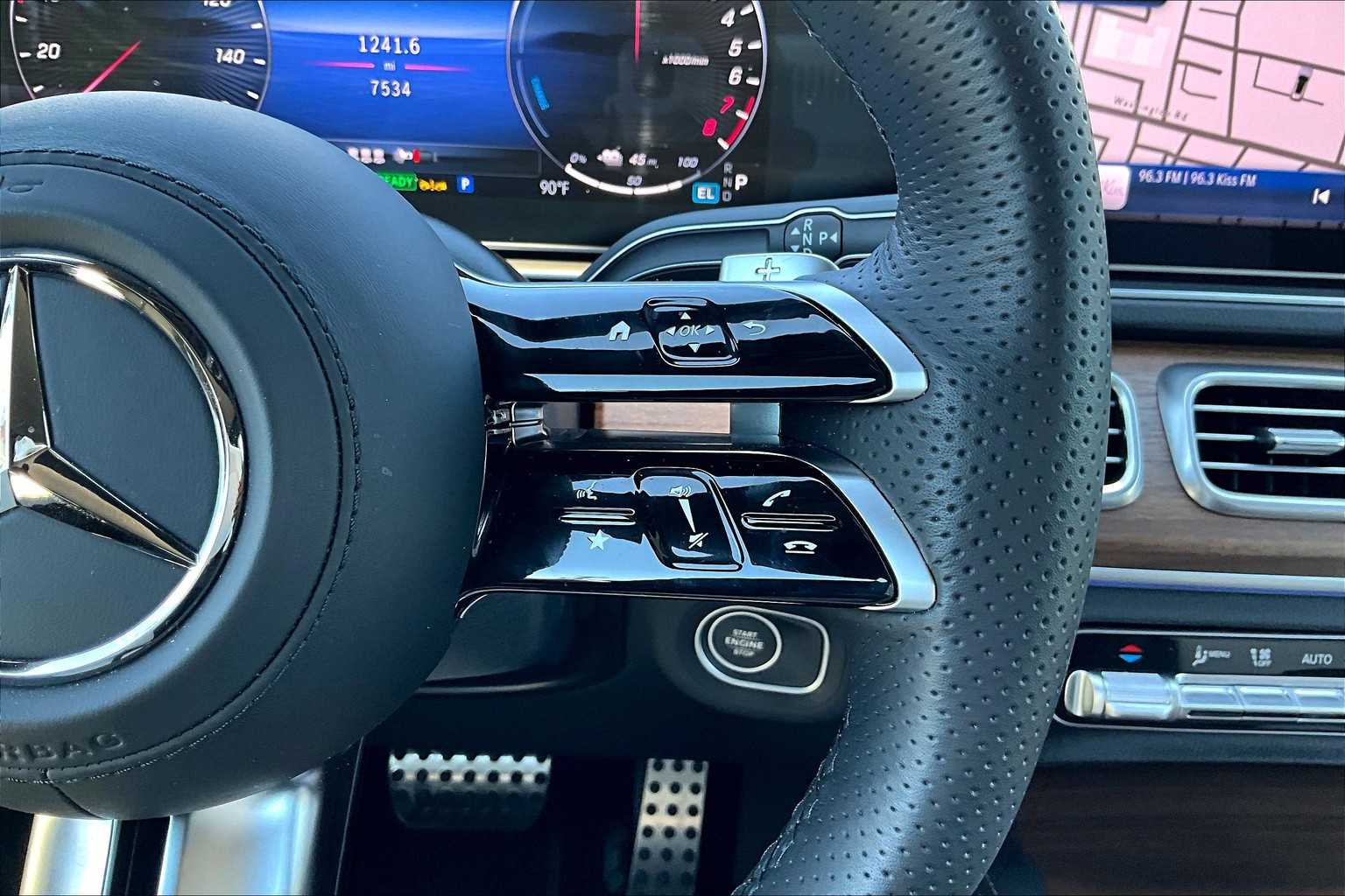 2025 Mercedes Benz GLE 450e 4MATIC photo 22