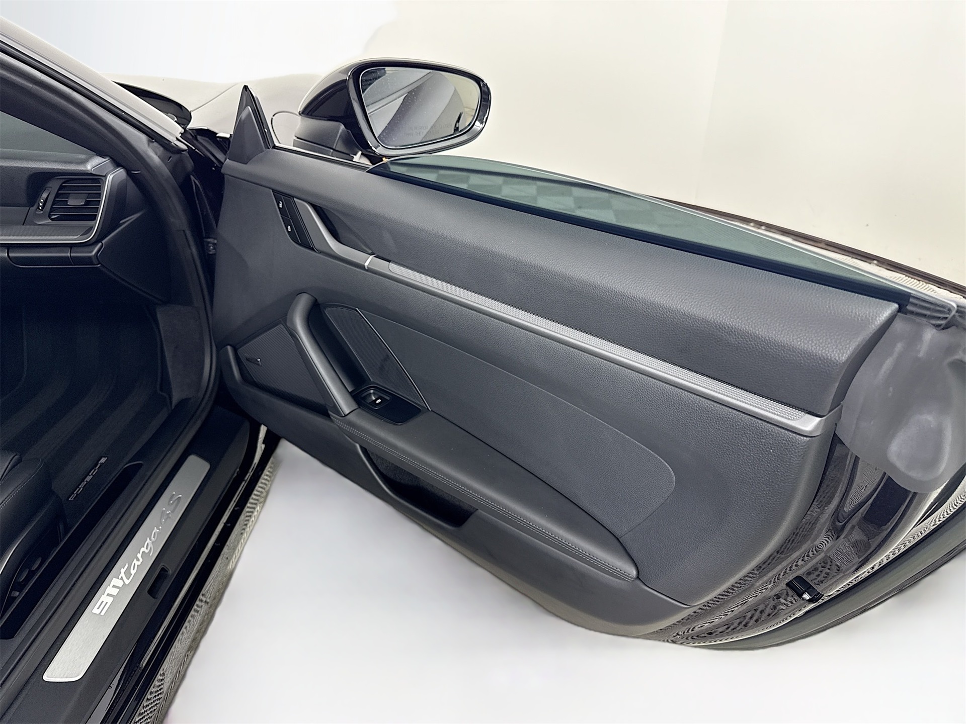 2023 Porsche 911 Targa 4S photo 26