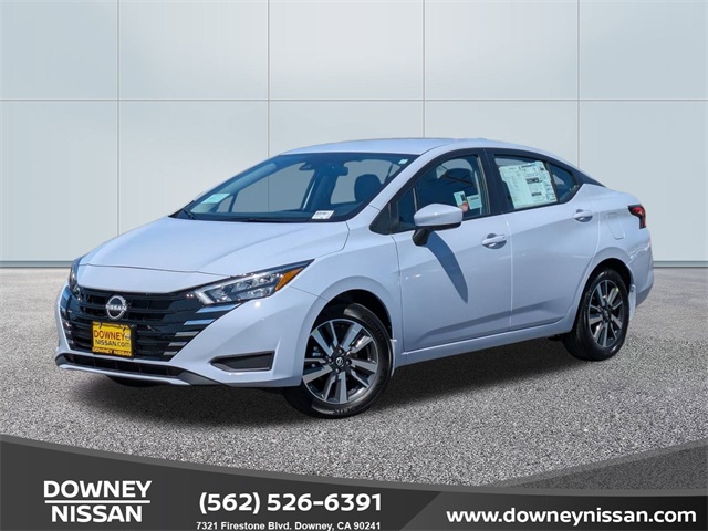 2025 Nissan Versa Sedan SV's photo