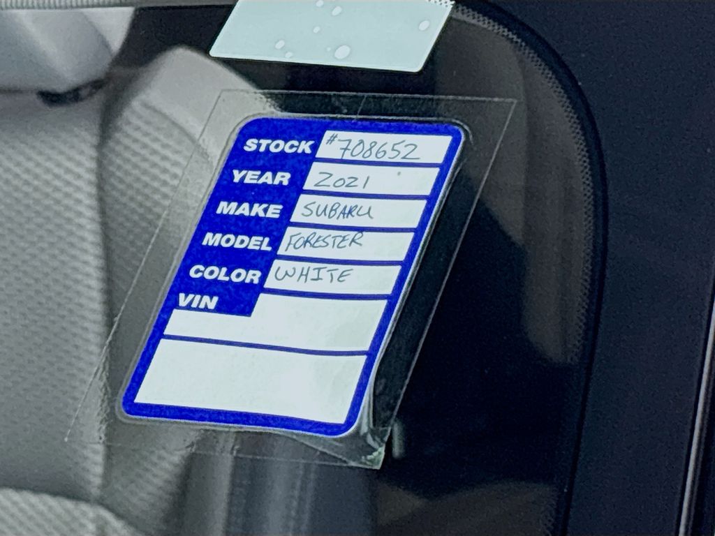 2021 Subaru Forester Premium photo 25