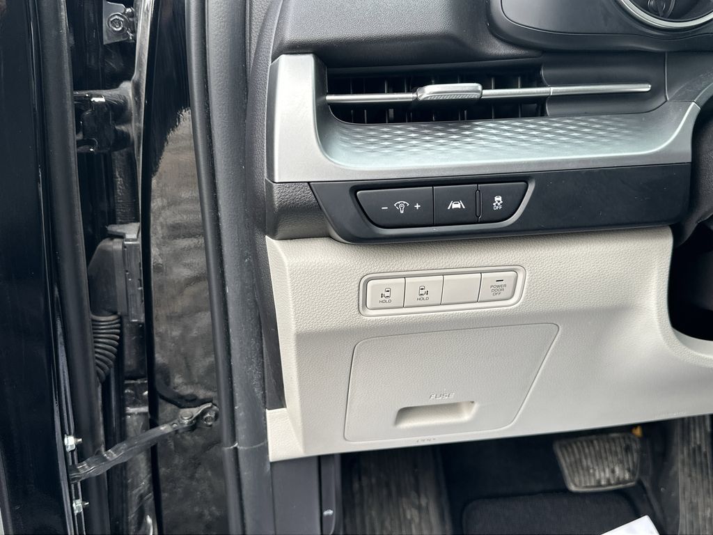 2024 KIA CARNIVAL - Image 15