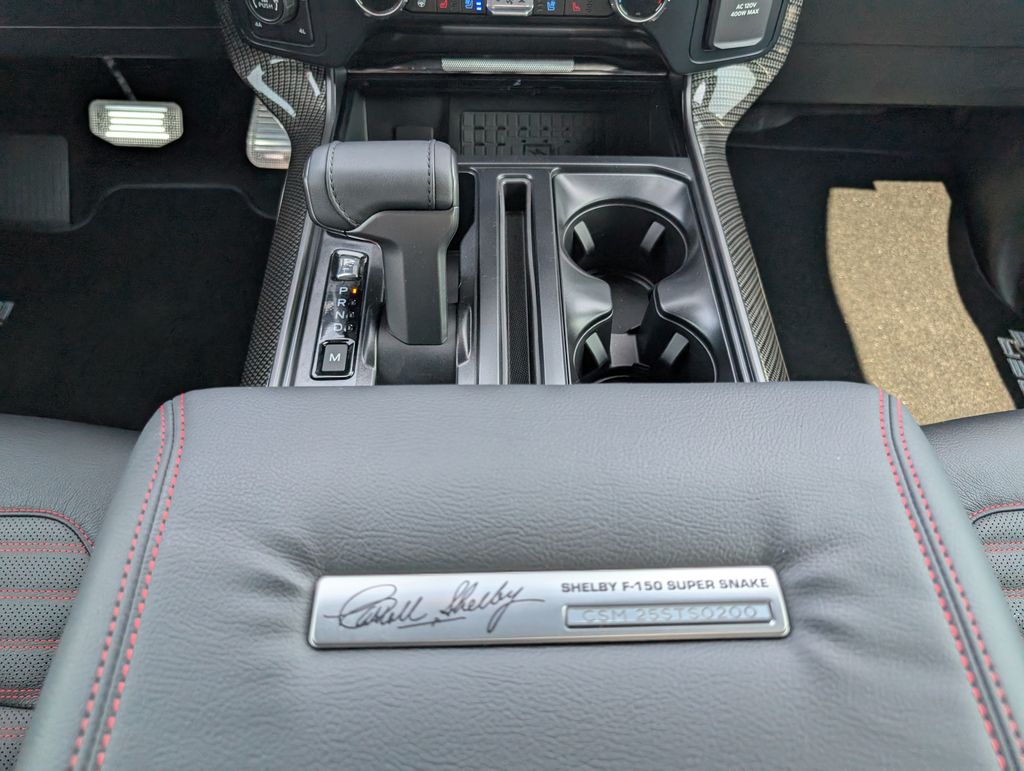 2025 Ford F-150 Lariat photo 22