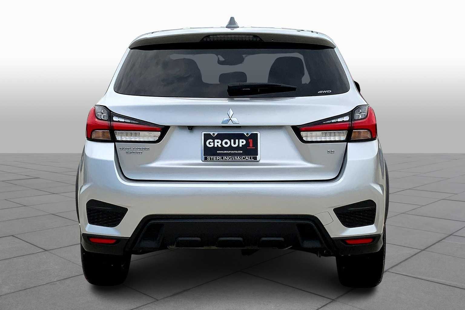 2024 Mitsubishi Outlander Sport SE photo 3