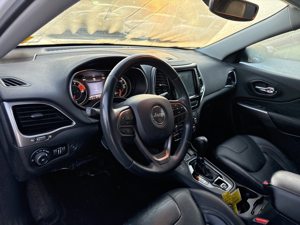 2019 Jeep Cherokee Limited photo 2