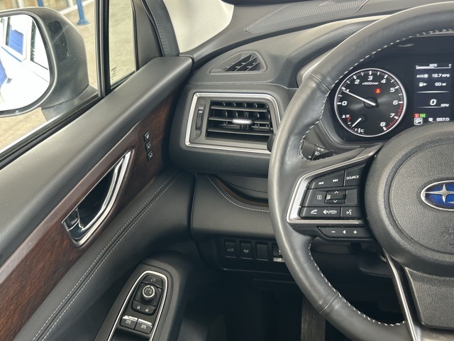 2023 Subaru Ascent Touring photo 14