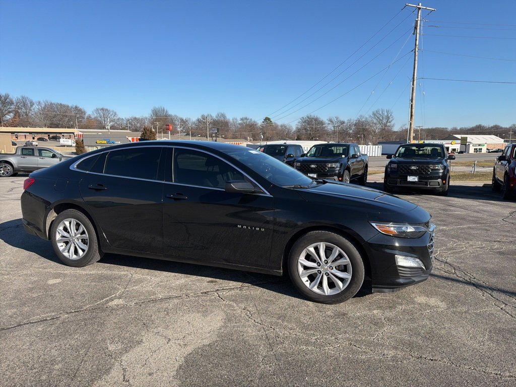 Used 2023 Chevrolet Malibu 1LT with VIN 1G1ZD5ST7PF123021 for sale in Raytown, MO