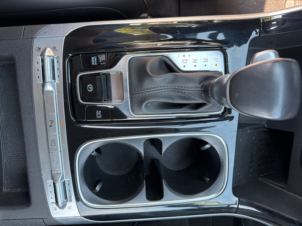 2024 Kia Carnival SX photo 14