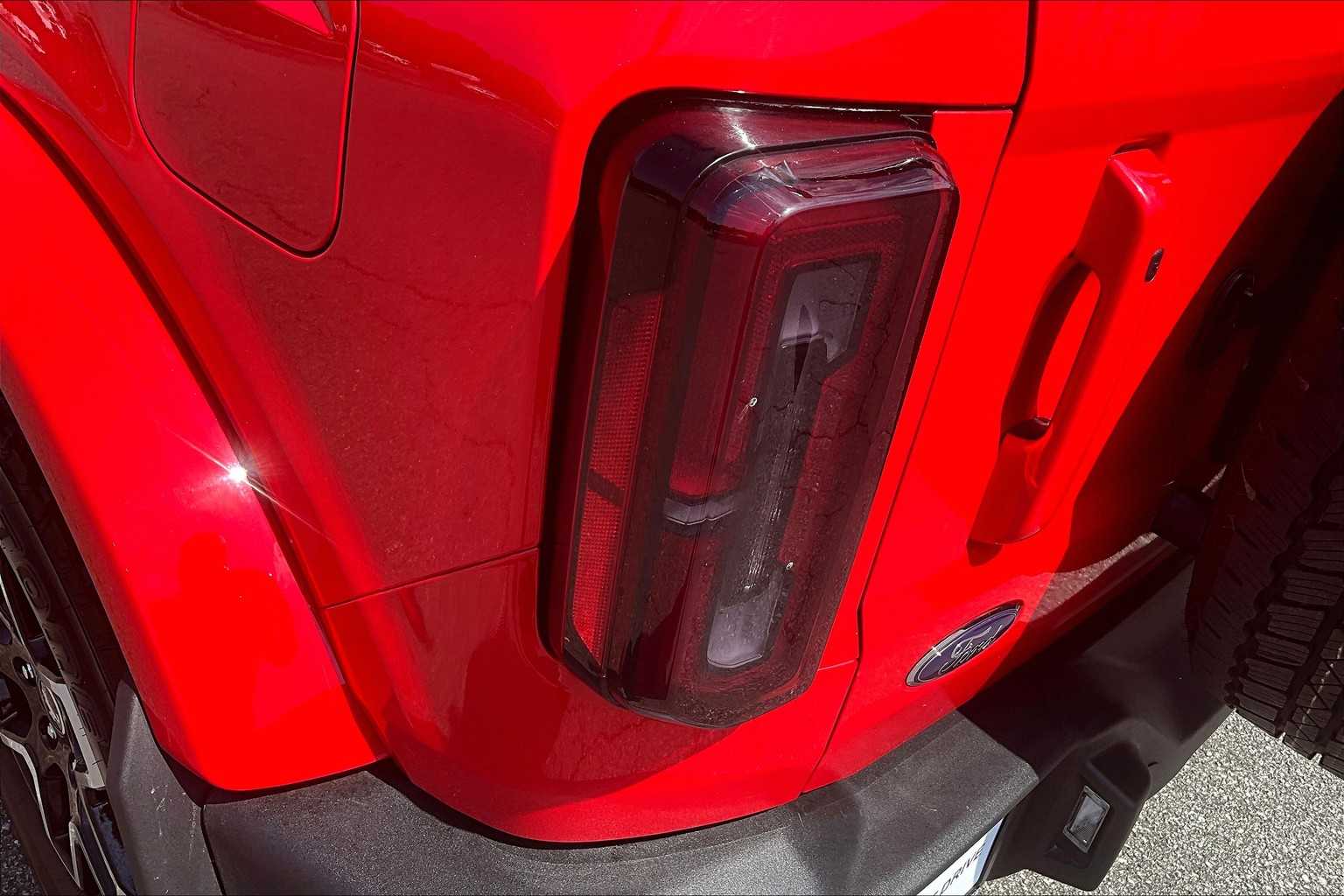 2024 Ford Bronco Outer Banks photo 25