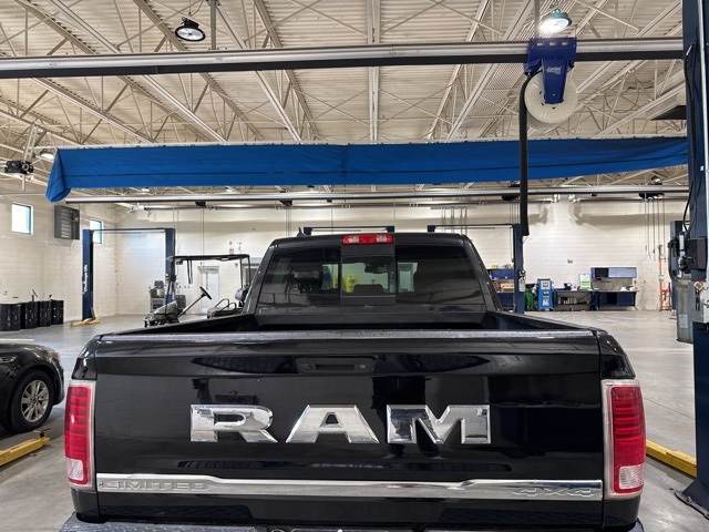 2017 Ram 1500 Limited photo 3