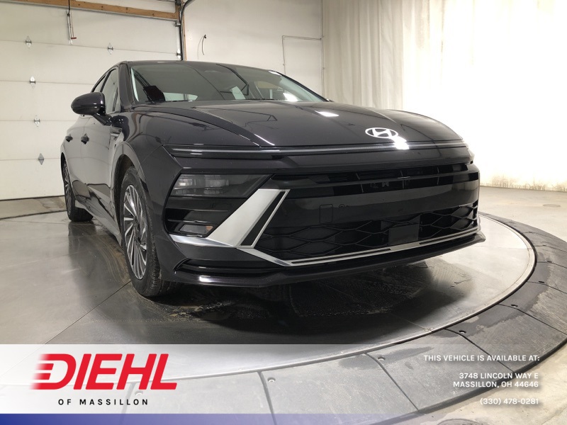 2025 Hyundai Sonata Hybrid SEL's photo