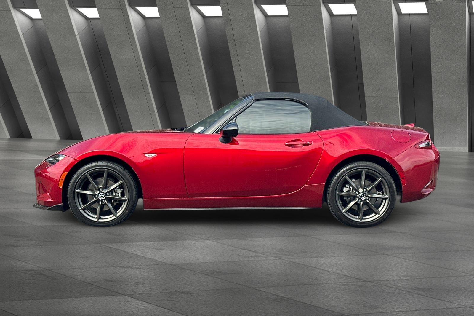 2018 Mazda MX-5 Miata Miata photo 6