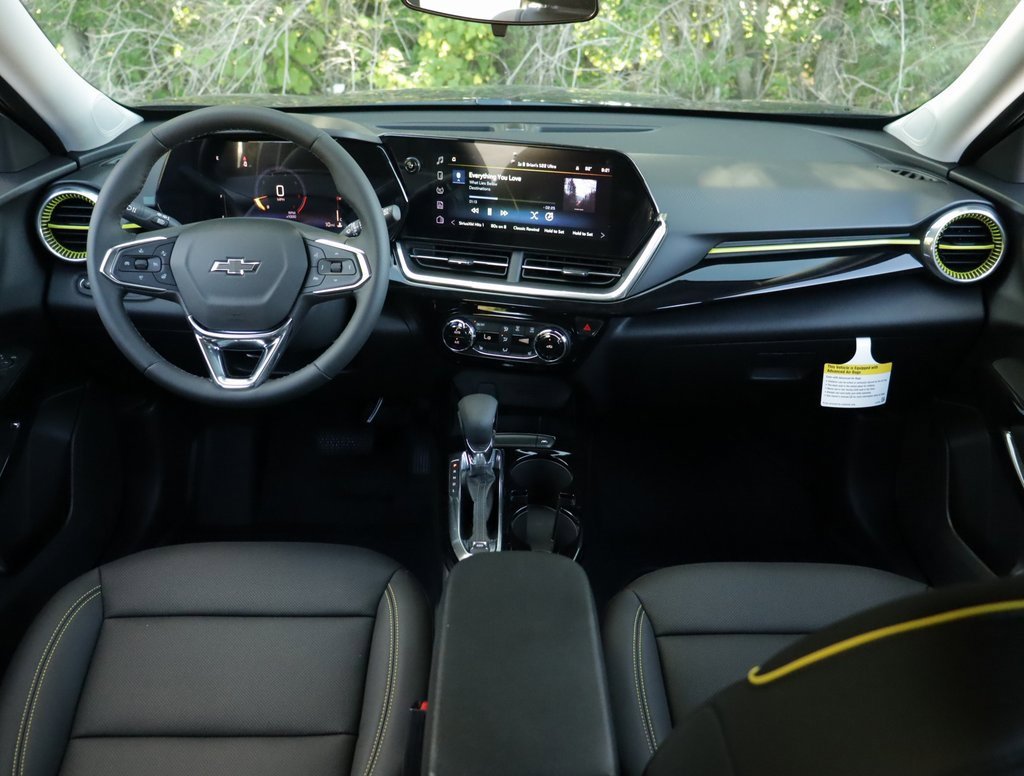 2025 Chevrolet Trax ACTIV photo 17