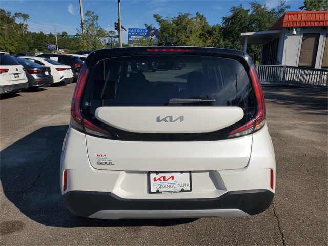 2023 Kia Soul LX photo 7