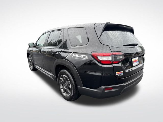 2023 Honda Pilot LX photo 3