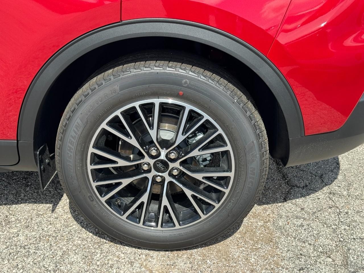 2025 Ford Escape Plug-In Hybrid photo 6