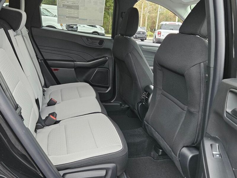 2025 Ford Escape Active photo 15
