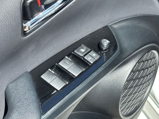 2022 Toyota Prius Prime LE photo 5