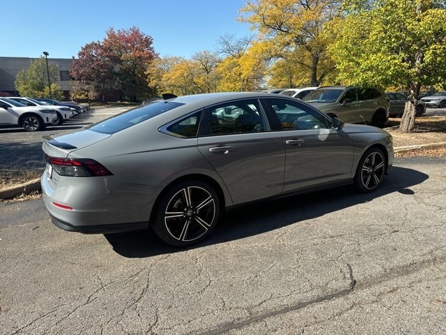 2025 Honda Accord Hybrid Sport photo 3