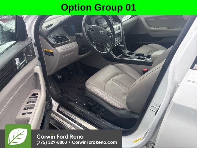 2015 Hyundai Sonata Limited photo 4