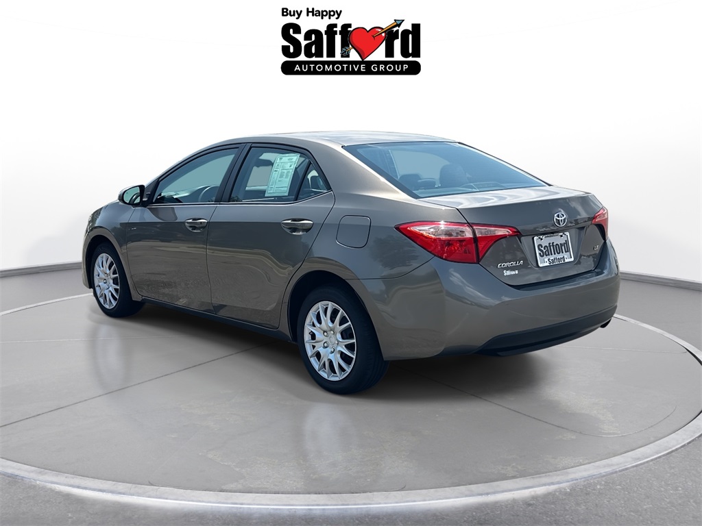 2017 Toyota Corolla LE photo 4