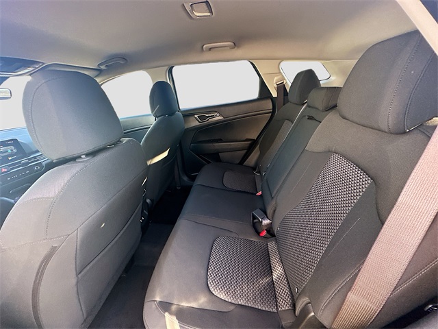2026 Kia Sportage Hybrid LX photo 24