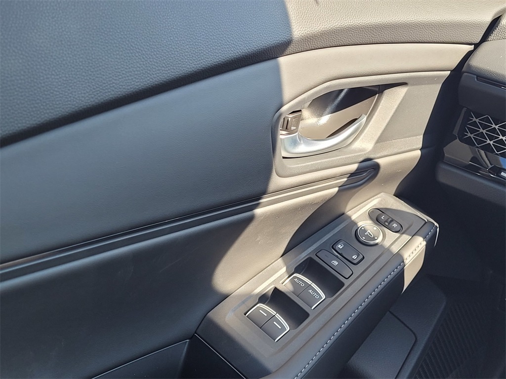 2025 Honda Accord Hybrid Sport photo 25