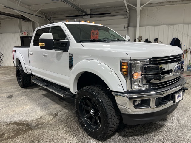 2019 Ford F-250 Super Duty Lariat's photo