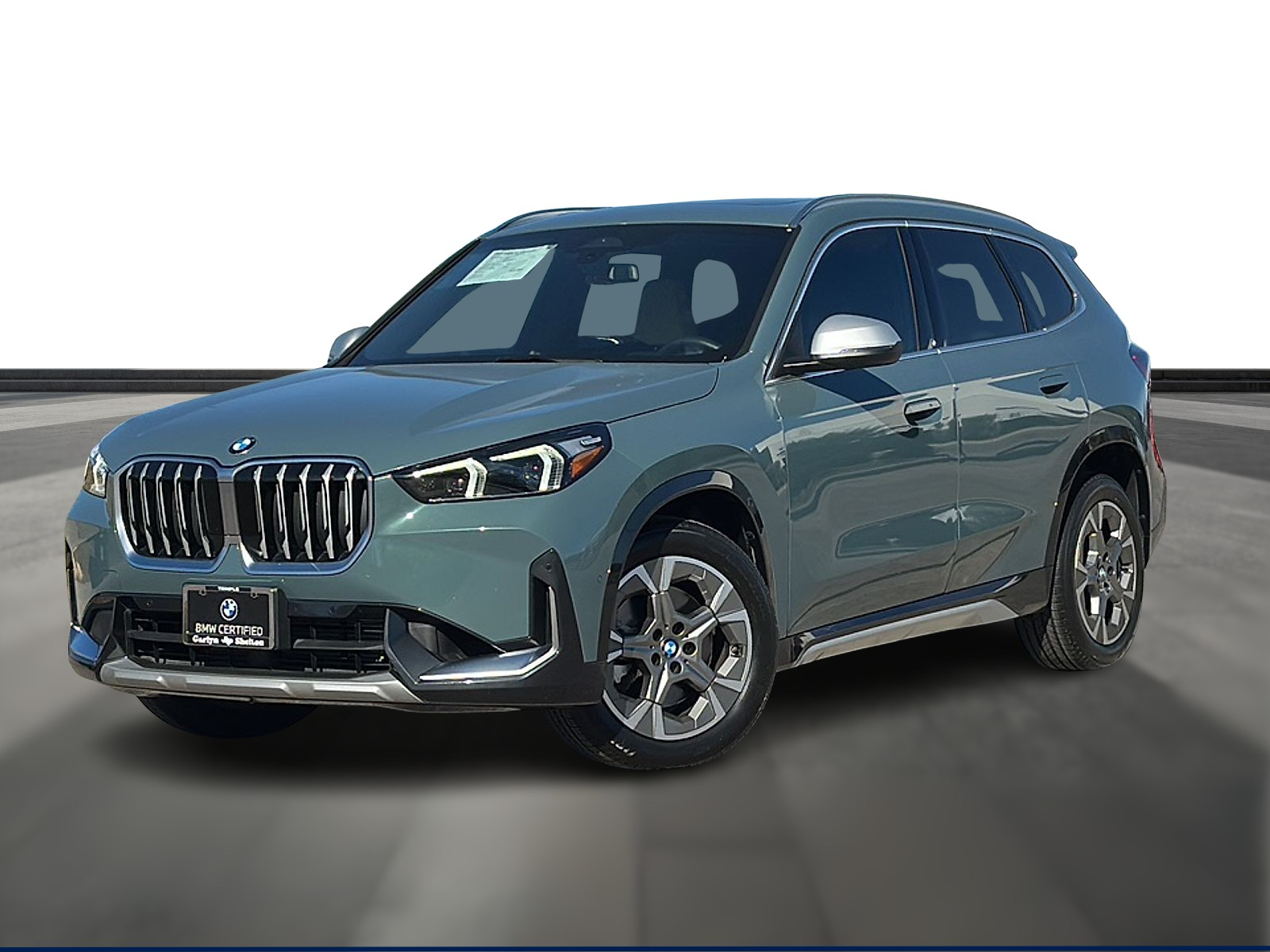 2023 BMW X1 28i's photo