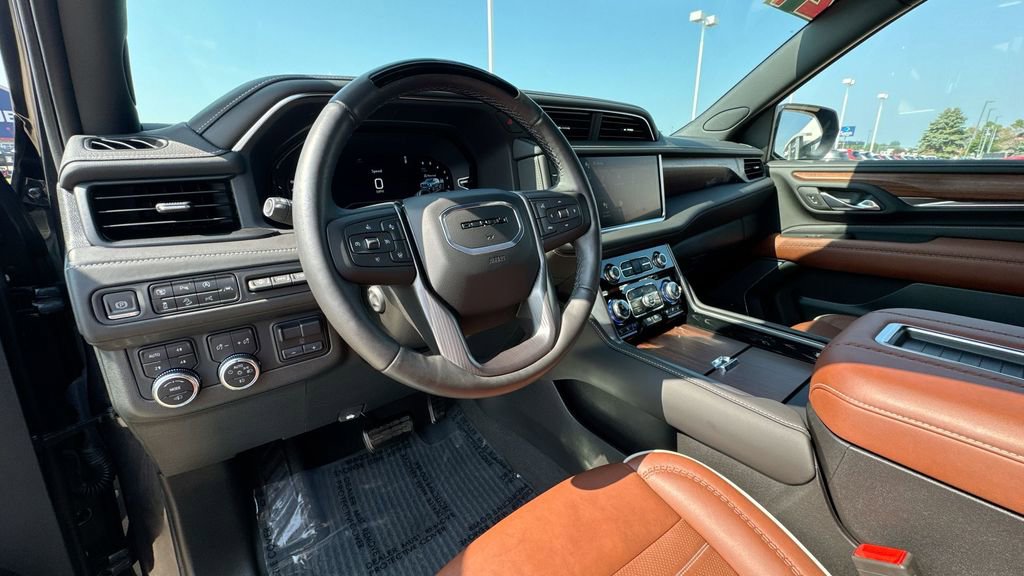 2024 Gmc Yukon Denali Ultimate photo 9