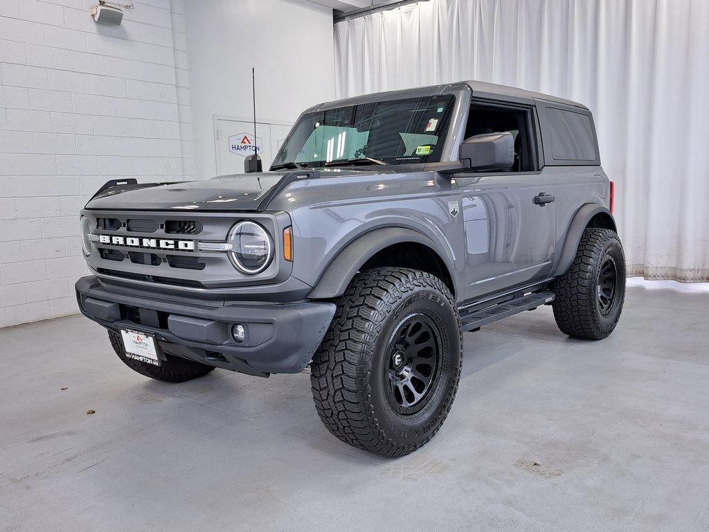 2022 Ford Bronco Big Bend photo 2
