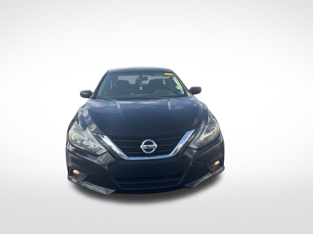 Used 2017 Nissan Altima SR with VIN 1N4AL3AP1HC497004 for sale in Fort Pierce, FL