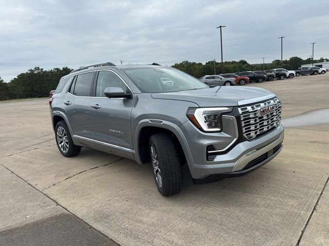 2026 Gmc Terrain Denali photo 2
