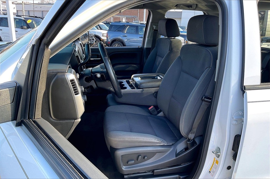 2018 CHEVROLET SILVERADO - Image 21