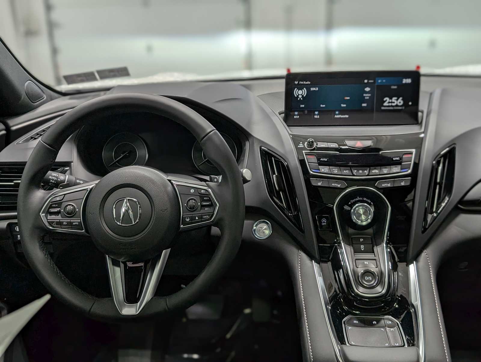 2025 Acura RDX photo 4