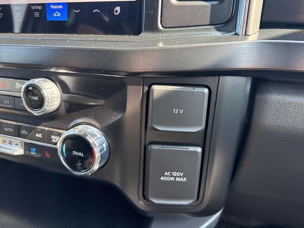 2026 Ford F-250 Lariat photo 34