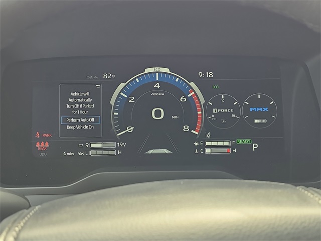 2025 Toyota Tundra Limited CrewMax photo 24