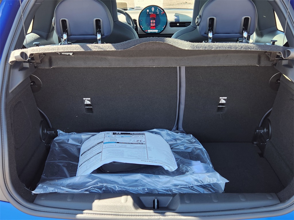 2025 Mini Cooper 2 Door Hardtop photo 10