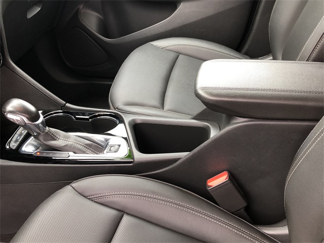 2024 Buick Encore GX Sport Touring photo 18