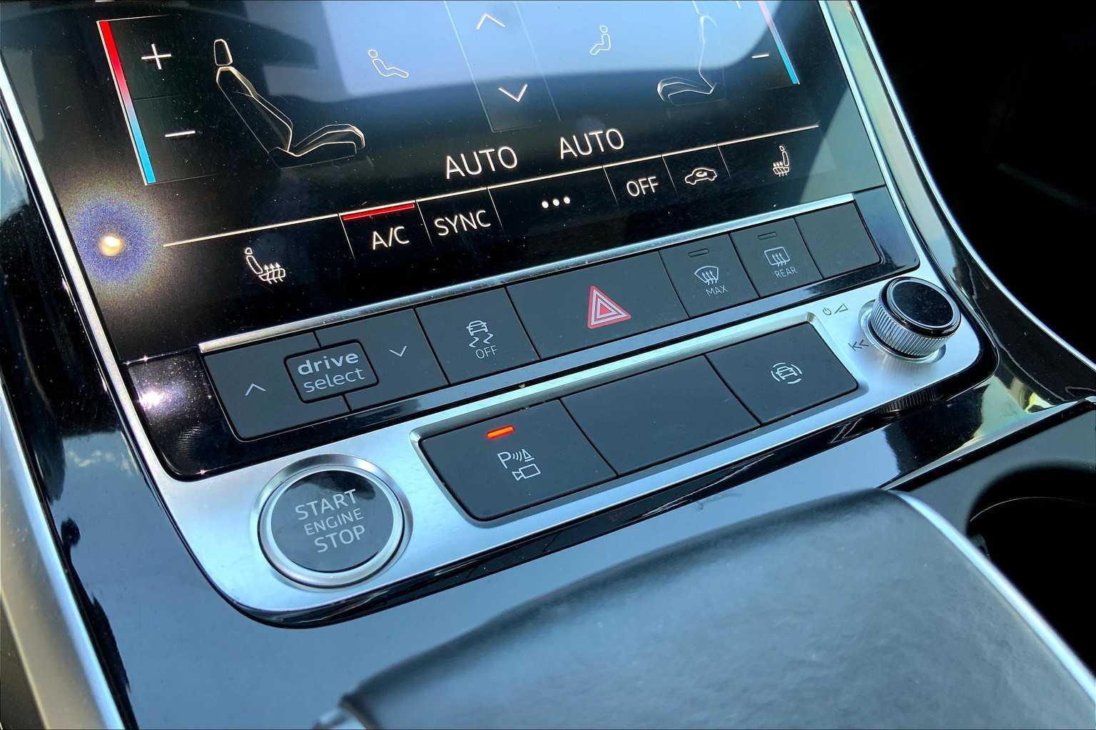 2021 Audi Q7 Premium Plus photo 30
