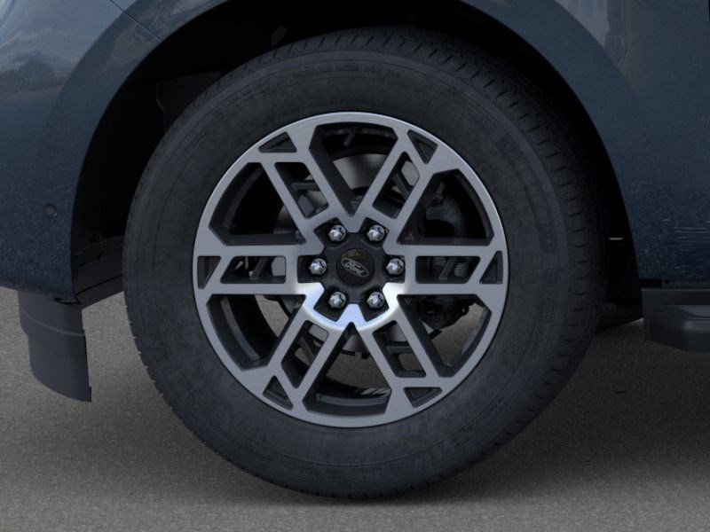 2025 Ford Expedition photo 13