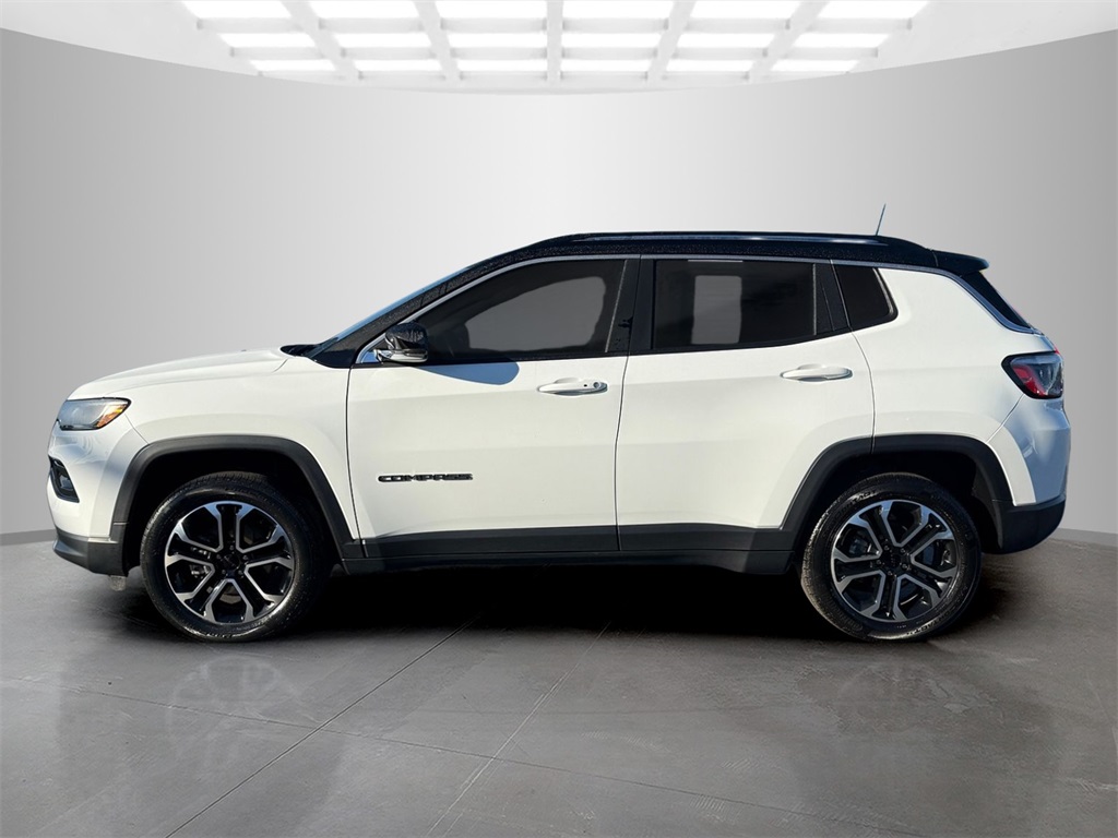 2022 Jeep Compass Limited photo 3