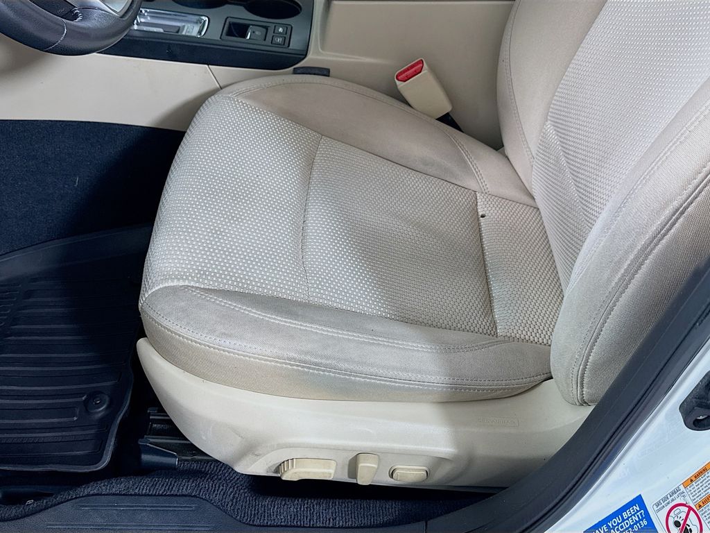 2019 Subaru Outback Premium photo 20