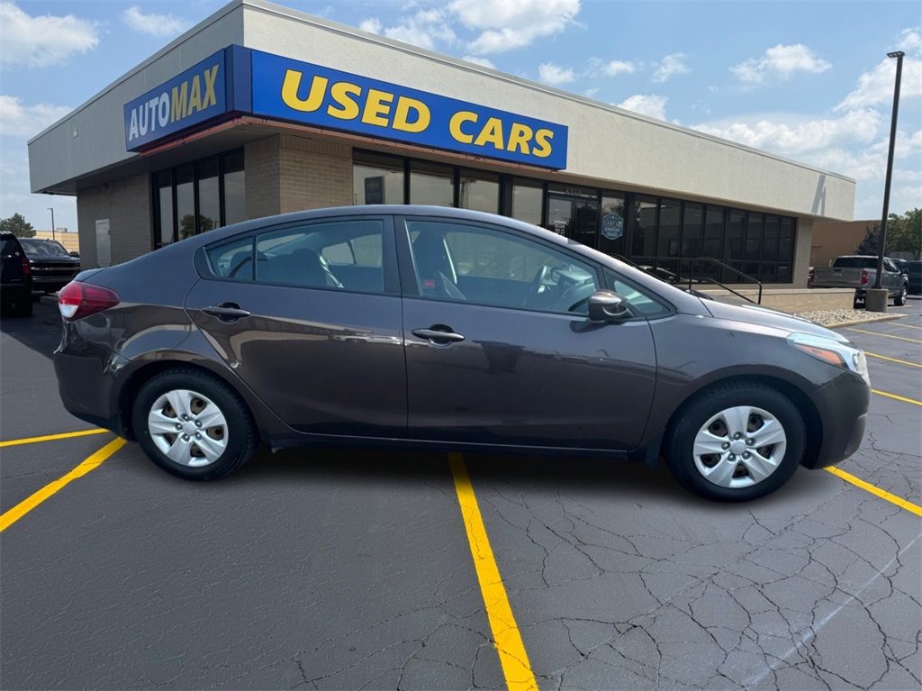 Used 2017 Kia Forte LX with VIN 3KPFK4A7XHE150319 for sale in Traverse City, MI