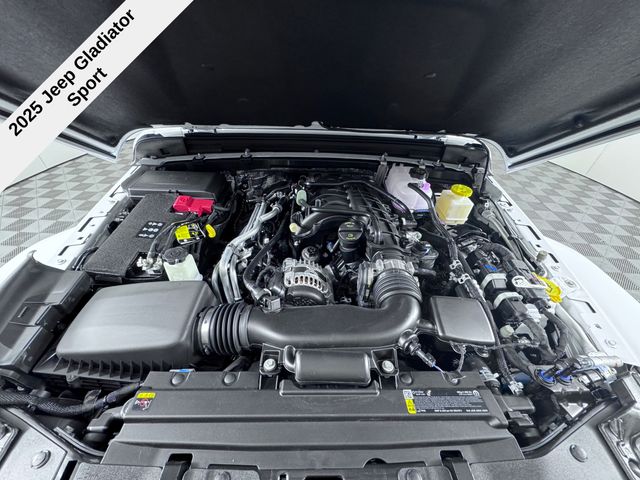 2025 Jeep Gladiator Sport Texas Trail photo 10