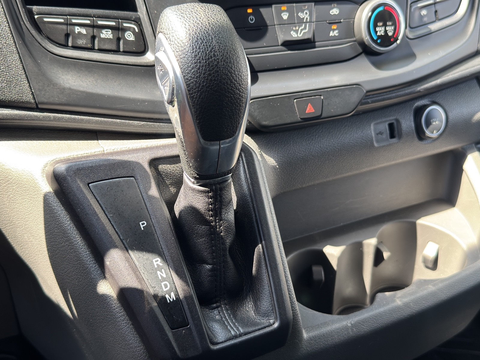 2020 Ford Transit photo 17