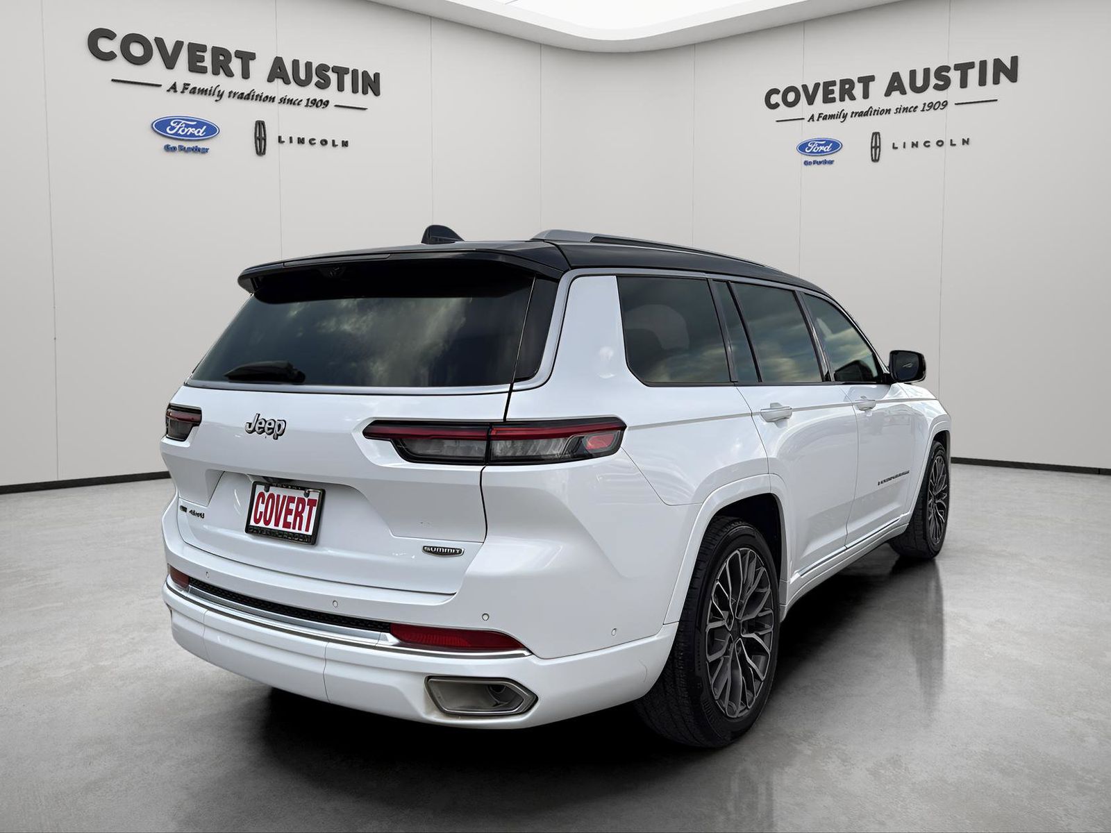 2021 Jeep Grand Cherokee L Summit photo 4