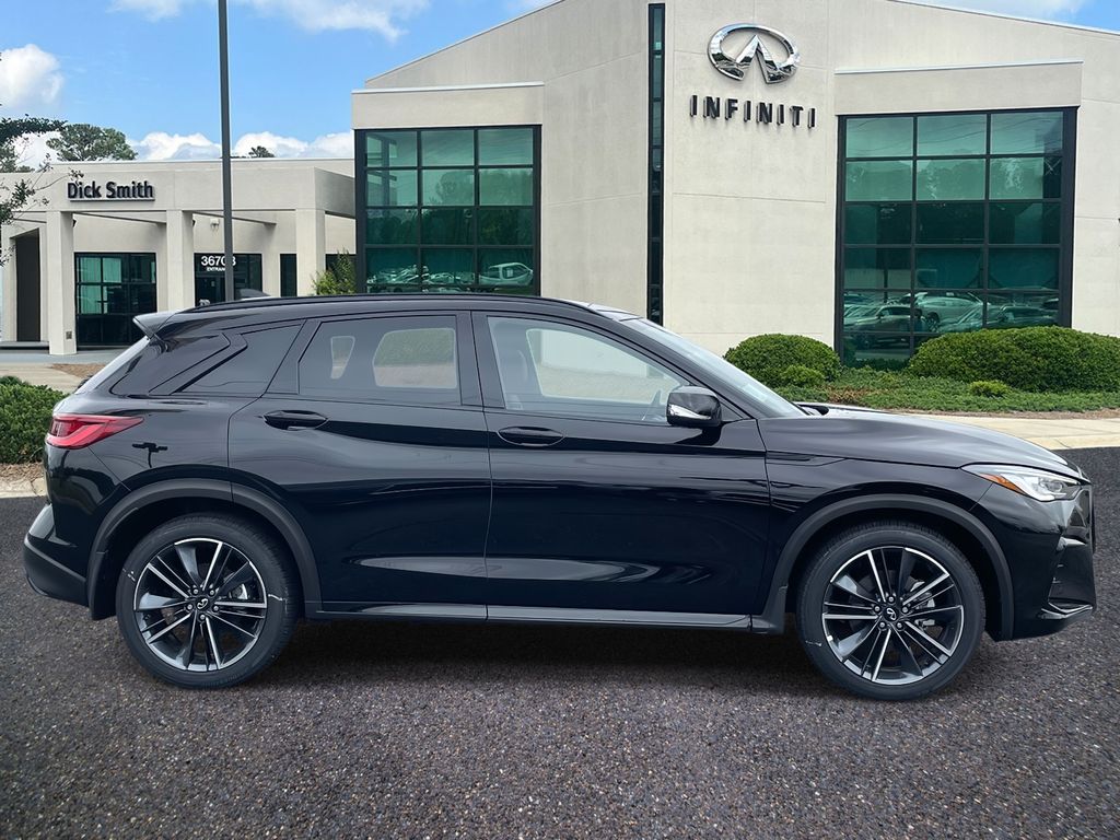 2025 Infiniti QX50 SPORT photo 2