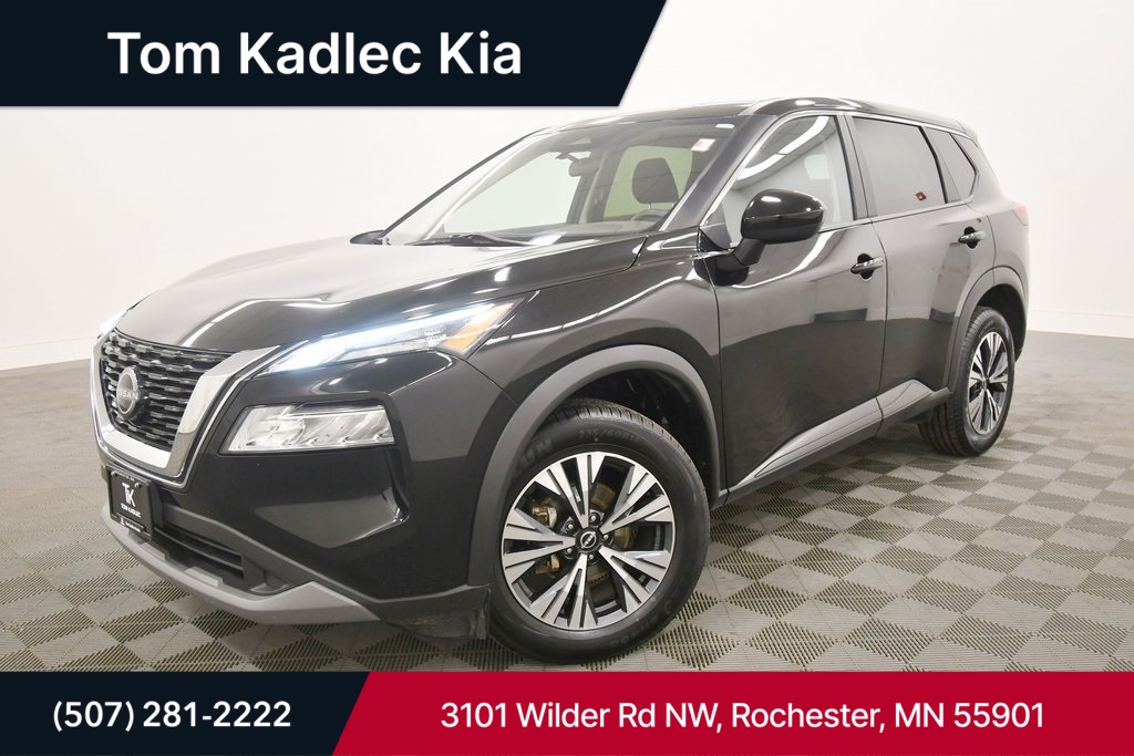 2023 Nissan Rogue SV's photo