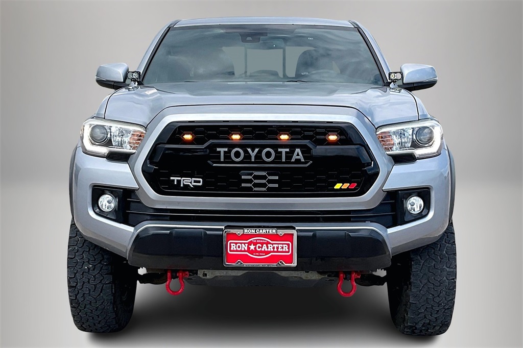 2019 Toyota Tacoma TRD Off-Road photo 3